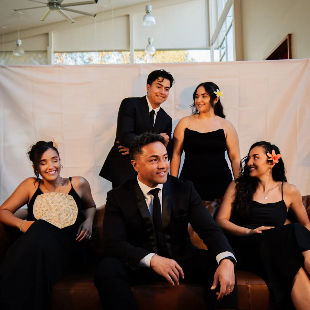 Amosa Family
